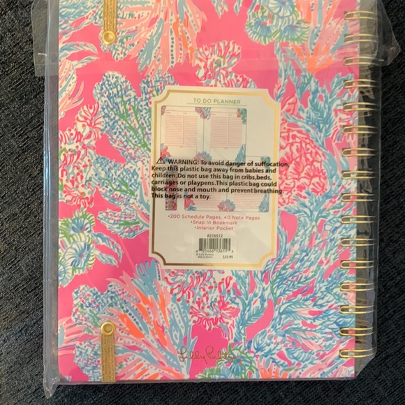 To Do Lilly Pulitzer Planner - Picture 2 of 3